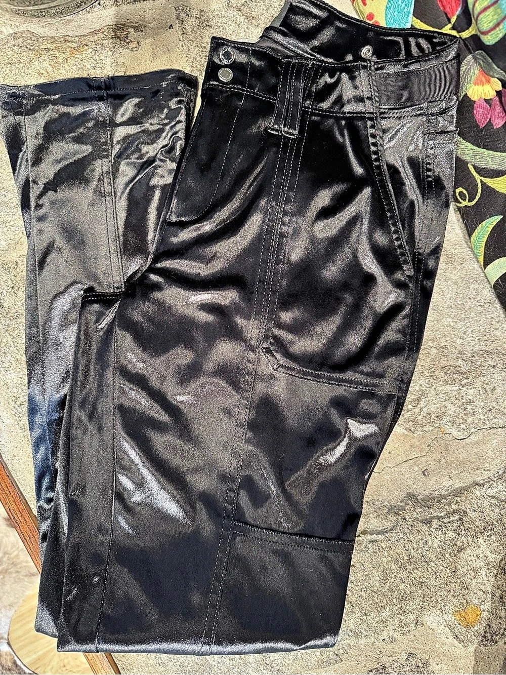 White House Black Market The Straight Ankle Satin Pants Black Size 6